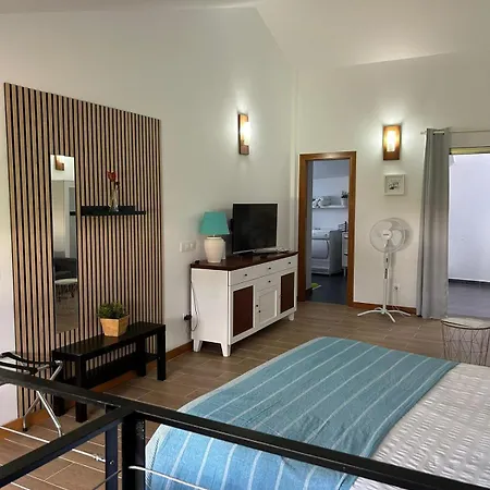 Atico Bailadero * Telde